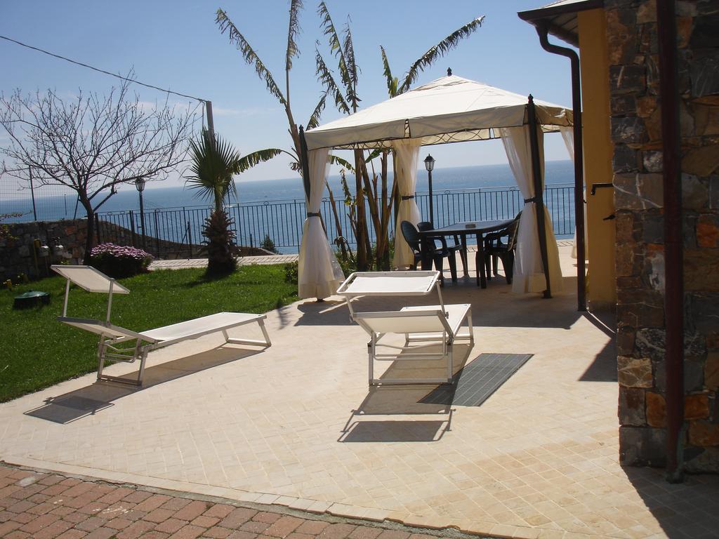 Villa Del Mare Ligure Terme & Spa Piscina A 37 Gradi Santo Stefano al Mare Eksteriør billede