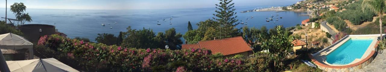 Villa Del Mare Ligure Terme & Spa Piscina A 37 Gradi Santo Stefano al Mare Eksteriør billede